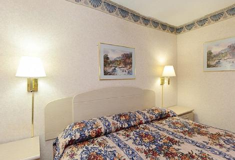 The Sanford Inn Extérieur photo
